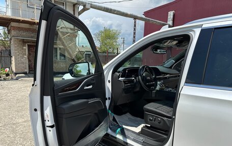Cadillac Escalade V, 2024 год, 18 499 000 рублей, 27 фотография