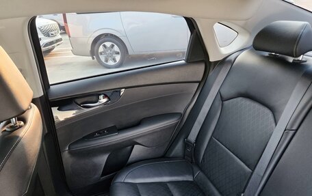 KIA K3, 2023 год, 1 717 000 рублей, 15 фотография