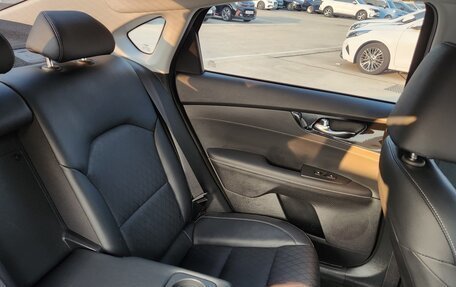 KIA K3, 2023 год, 1 717 000 рублей, 14 фотография