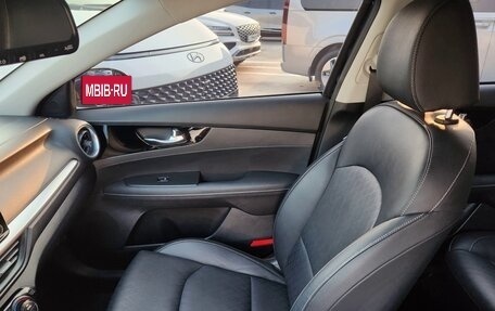 KIA K3, 2023 год, 1 717 000 рублей, 13 фотография