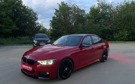 BMW 3 серия, 2018 год, 2 725 000 рублей, 1 фотография