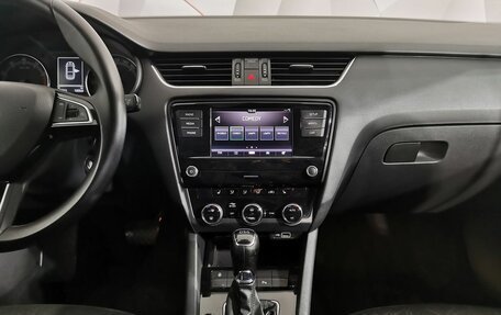 Skoda Octavia, 2018 год, 1 525 150 рублей, 14 фотография