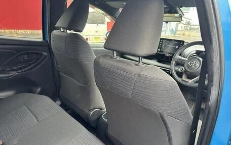 Toyota Yaris, 2023 год, 1 076 018 рублей, 14 фотография