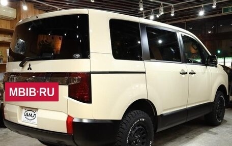 Mitsubishi Delica D:5 I, 2023 год, 2 940 000 рублей, 7 фотография