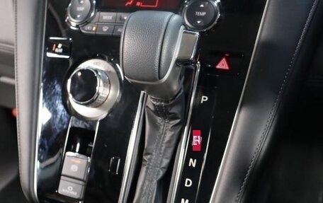 Mitsubishi Delica D:5 I, 2023 год, 2 940 000 рублей, 18 фотография