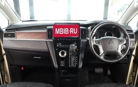 Mitsubishi Delica D:5 I, 2023 год, 2 940 000 рублей, 10 фотография