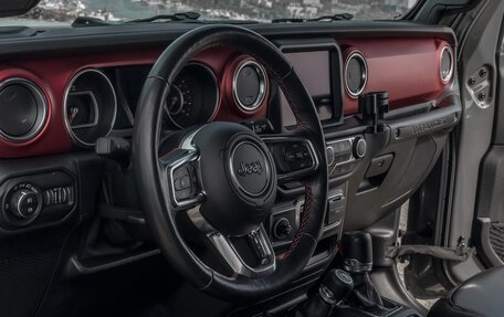 Jeep Wrangler, 2020 год, 4 950 000 рублей, 25 фотография