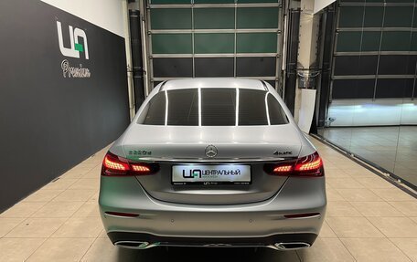 Mercedes-Benz E-Класс, 2022 год, 5 300 000 рублей, 5 фотография