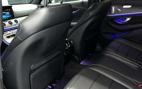 Mercedes-Benz E-Класс, 2022 год, 5 300 000 рублей, 14 фотография