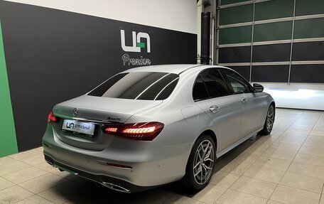 Mercedes-Benz E-Класс, 2022 год, 5 300 000 рублей, 6 фотография