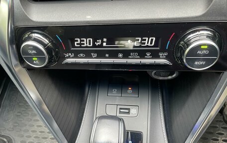 Toyota Harrier, 2020 год, 3 500 000 рублей, 9 фотография