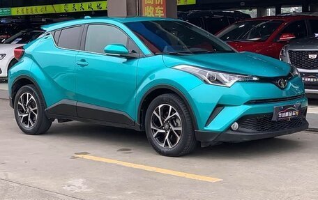 Toyota C-HR I рестайлинг, 2021 год, 1 655 000 рублей, 2 фотография