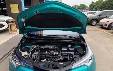 Toyota C-HR I рестайлинг, 2021 год, 1 655 000 рублей, 13 фотография
