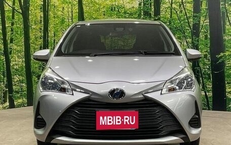 Toyota Vitz, 2017 год, 870 000 рублей, 3 фотография