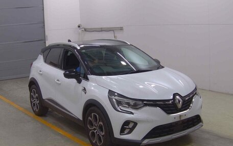 Renault Captur II, 2021 год, 1 040 000 рублей, 1 фотография