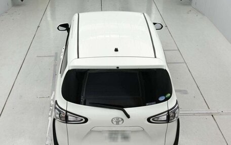 Toyota Sienta II, 2020 год, 1 070 000 рублей, 4 фотография