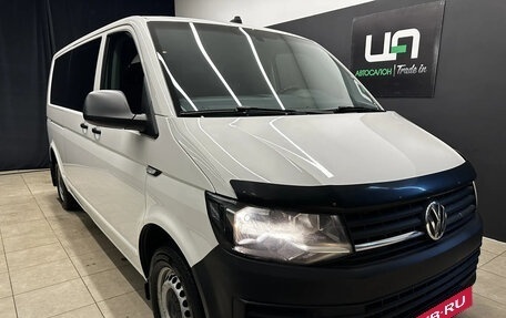 Volkswagen Caravelle T6 рестайлинг, 2019 год, 2 150 000 рублей, 3 фотография