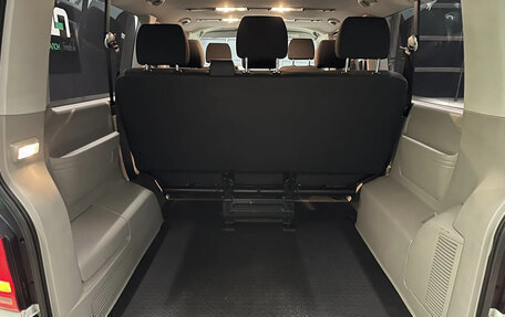 Volkswagen Caravelle T6 рестайлинг, 2019 год, 2 150 000 рублей, 17 фотография