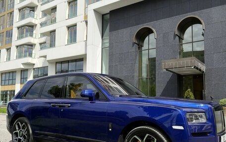 Rolls-Royce Cullinan, 2023 год, 38 500 000 рублей, 5 фотография