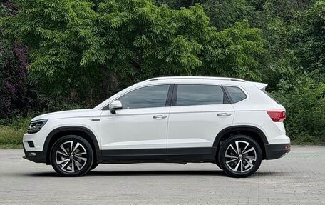 Volkswagen Tharu, 2022 год, 1 400 000 рублей, 8 фотография