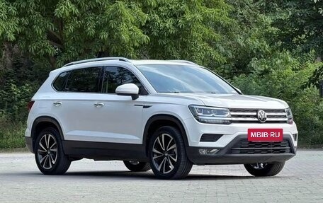 Volkswagen Tharu, 2022 год, 1 400 000 рублей, 3 фотография