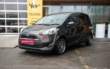 Toyota Sienta II, 2016 год, 985 000 рублей, 2 фотография