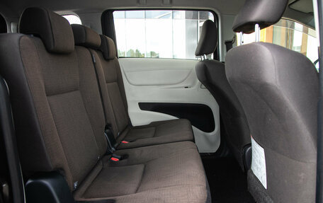 Toyota Sienta II, 2016 год, 985 000 рублей, 14 фотография