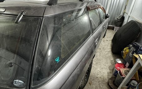 Nissan Avenir II, 2002 год, 350 000 рублей, 14 фотография