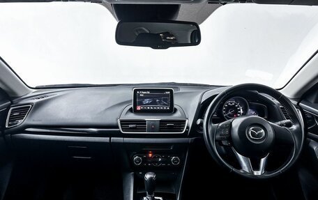 Mazda Axela, 2016 год, 1 100 000 рублей, 20 фотография
