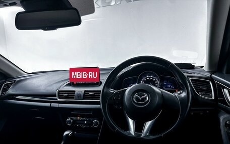 Mazda Axela, 2016 год, 1 100 000 рублей, 19 фотография