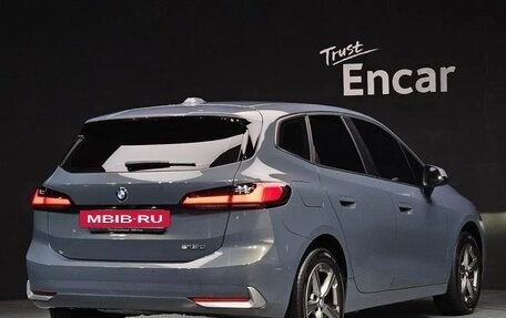 BMW 2 серия Active Tourer, 2023 год, 3 000 000 рублей, 2 фотография