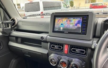 Suzuki Jimny, 2022 год, 1 750 000 рублей, 19 фотография