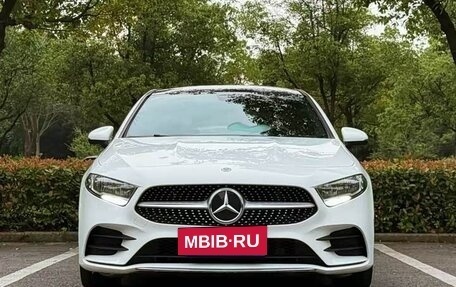 Mercedes-Benz A-Класс, 2022 год, 1 680 000 рублей, 2 фотография