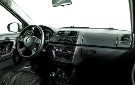 Skoda Fabia II, 2013 год, 737 987 рублей, 10 фотография
