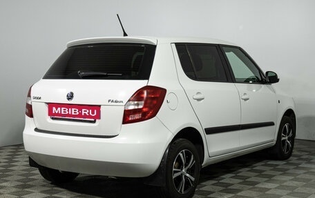 Skoda Fabia II, 2013 год, 737 987 рублей, 6 фотография
