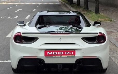 Ferrari 488, 2019 год, 19 600 776 рублей, 4 фотография