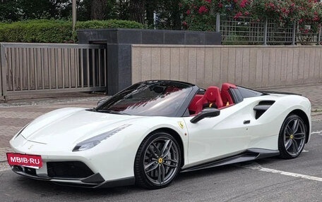 Ferrari 488, 2019 год, 19 600 776 рублей, 3 фотография