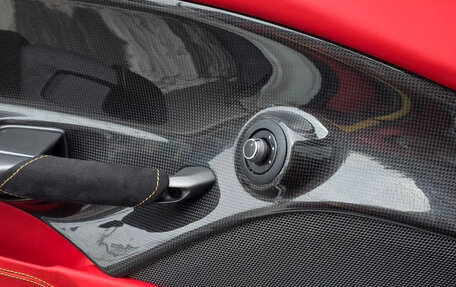 Ferrari 488, 2019 год, 19 600 776 рублей, 12 фотография