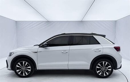 Volkswagen T-Roc I, 2023 год, 1 460 000 рублей, 9 фотография