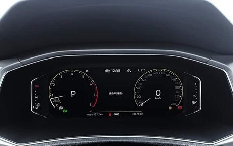 Volkswagen T-Roc I, 2023 год, 1 460 000 рублей, 12 фотография