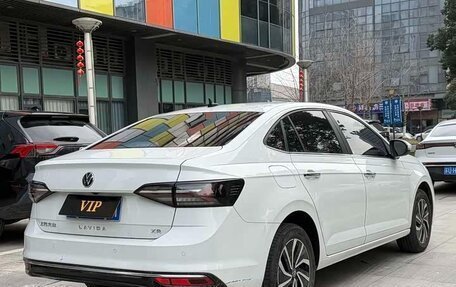 Volkswagen Lavida, 2023 год, 1 200 000 рублей, 4 фотография