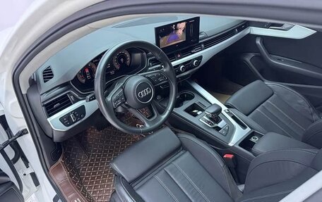 Audi A4, 2022 год, 2 030 000 рублей, 9 фотография