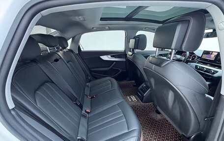 Audi A4, 2022 год, 2 030 000 рублей, 17 фотография