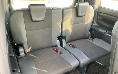 Toyota Noah III, 2021 год, 1 821 000 рублей, 19 фотография