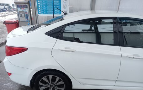 Hyundai Solaris II рестайлинг, 2016 год, 919 000 рублей, 4 фотография
