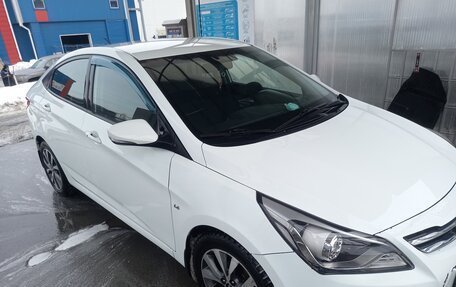 Hyundai Solaris II рестайлинг, 2016 год, 919 000 рублей, 3 фотография