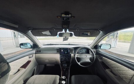 Toyota Corolla, 2002 год, 550 000 рублей, 4 фотография