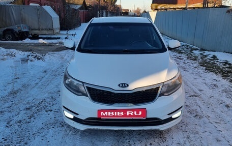 KIA Rio III рестайлинг, 2015 год, 790 000 рублей, 2 фотография