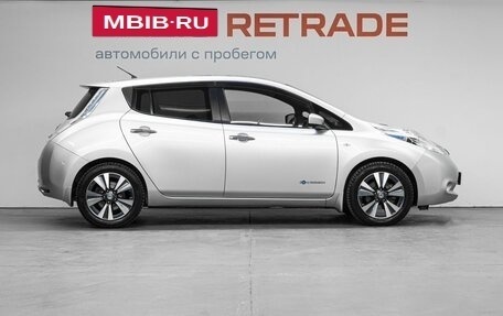 Nissan Leaf I, 2017 год, 729 000 рублей, 5 фотография
