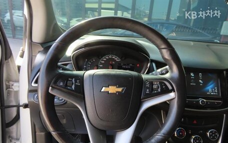 Chevrolet Trax, 2021 год, 1 170 000 рублей, 5 фотография